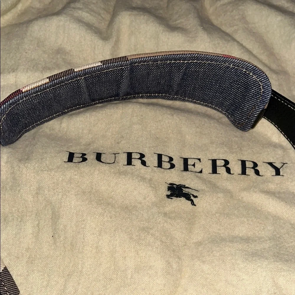 Burberry Blue denim Hobo Bag with Slouchy Silhouette - Picture 11 of 14